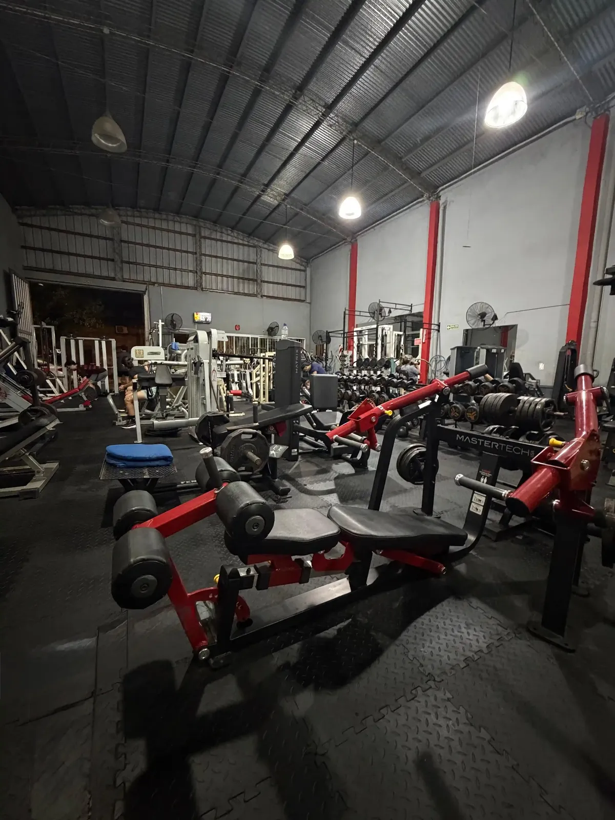 Mundo Fit Corrientes - Instalaciones